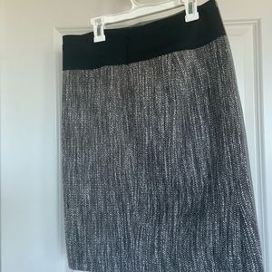 Fitted, Textured Gray, Wide Band Pencil Skirt - 0